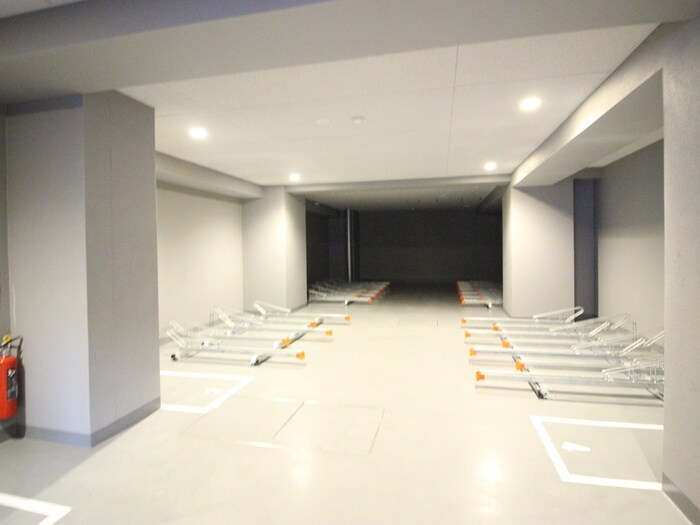 物件外観写真6　(駐輪場)