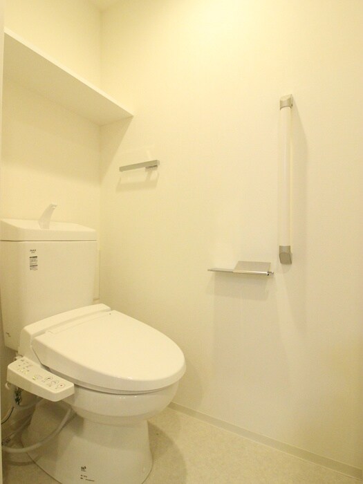 物件内観写真12　(トイレ)