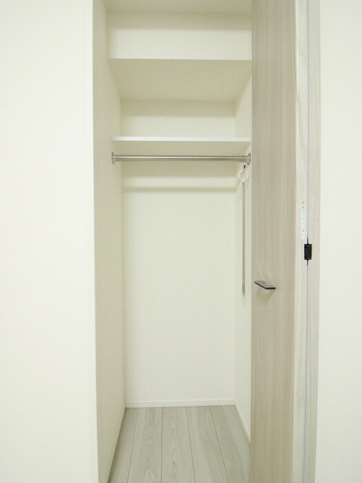 物件内観写真17　(収納)