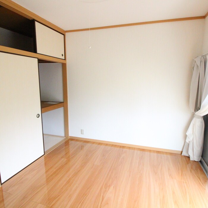 物件内観写真16　(居室)
