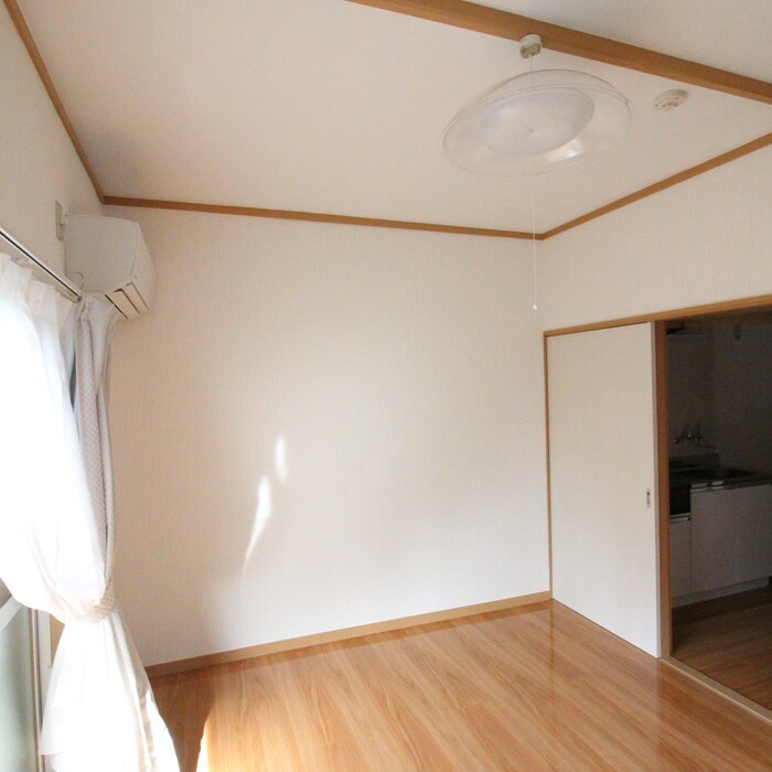 物件内観写真18　(居室)