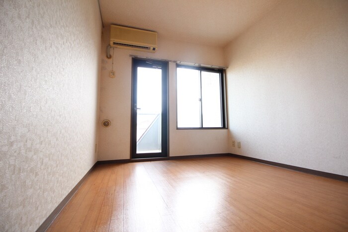 物件内観写真20　(居室)