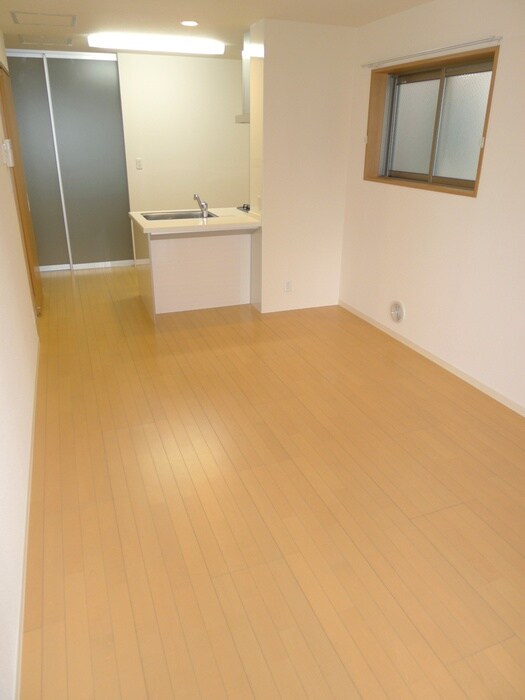 物件内観写真9　(居室)