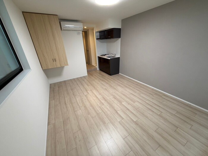 物件内観写真17　(室内からの展望)