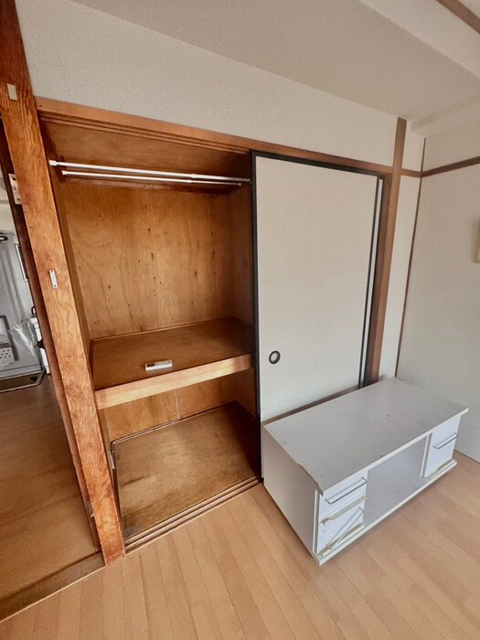 物件内観写真13　(収納)