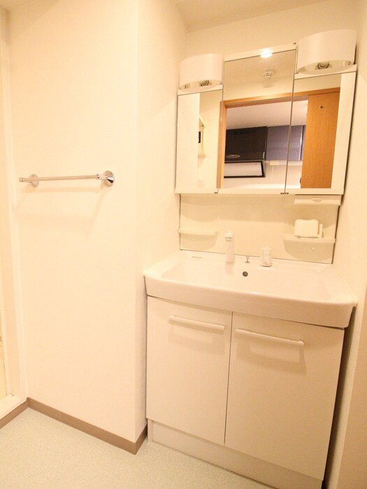 物件内観写真14　(洗面)