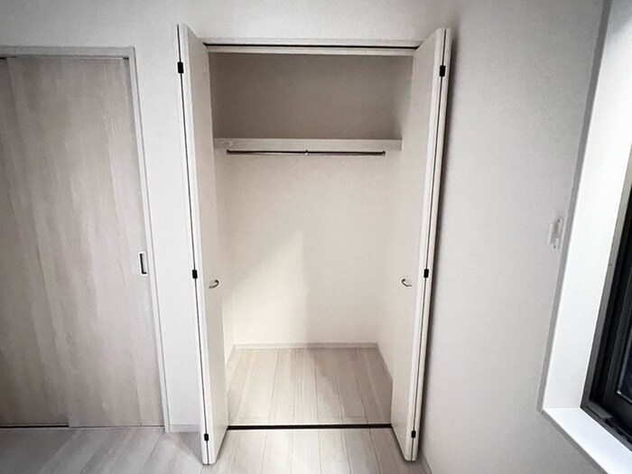 物件内観写真7　(収納)