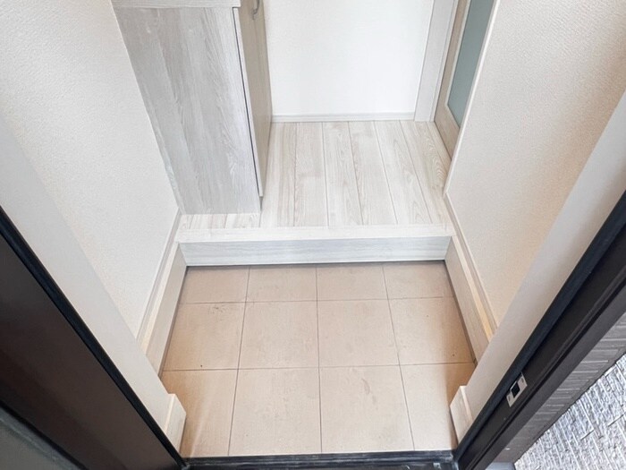 物件内観写真13　(廊下)