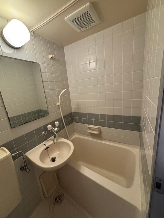 物件内観写真14　(バス／シャワールーム等)