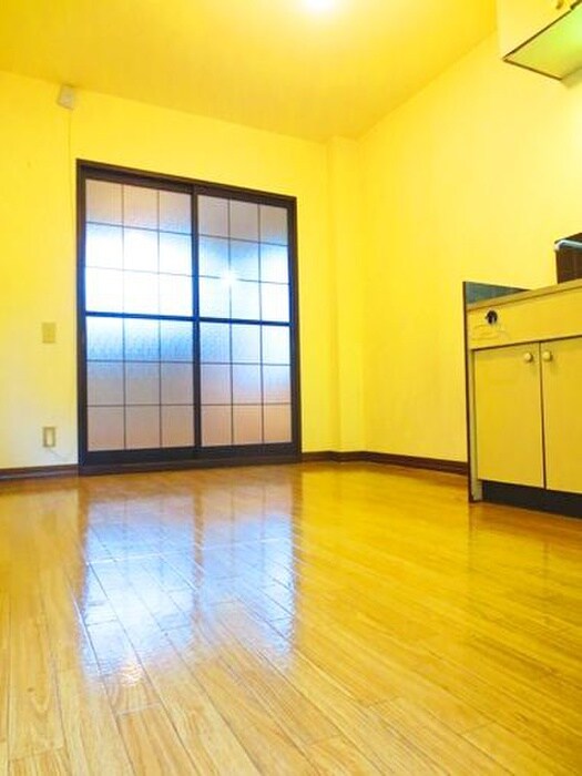 物件内観写真9　(居室)