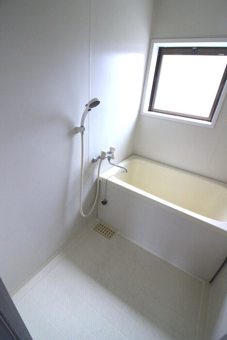 物件内観写真12　(バス／シャワールーム等)