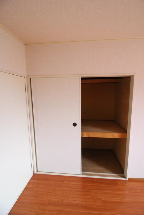 物件内観写真17　(収納)
