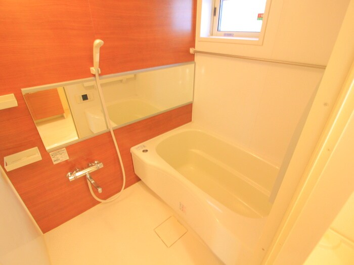 物件内観写真16　(バス／シャワールーム等)