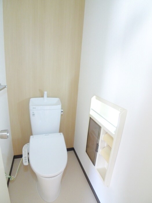 物件内観写真11　(トイレ)