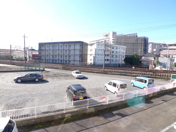 物件内観写真16　(室内からの展望)