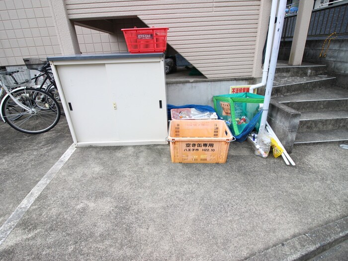 物件外観写真4　(建物設備)