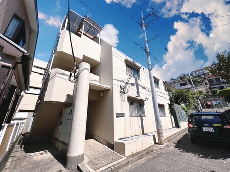 マグノリアイースト（301）外観写真