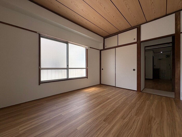 物件内観写真8　(居室)