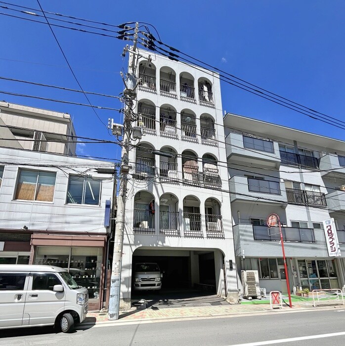 物件外観写真5　(周辺環境)