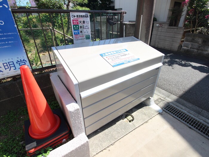 物件外観写真6　(建物設備)