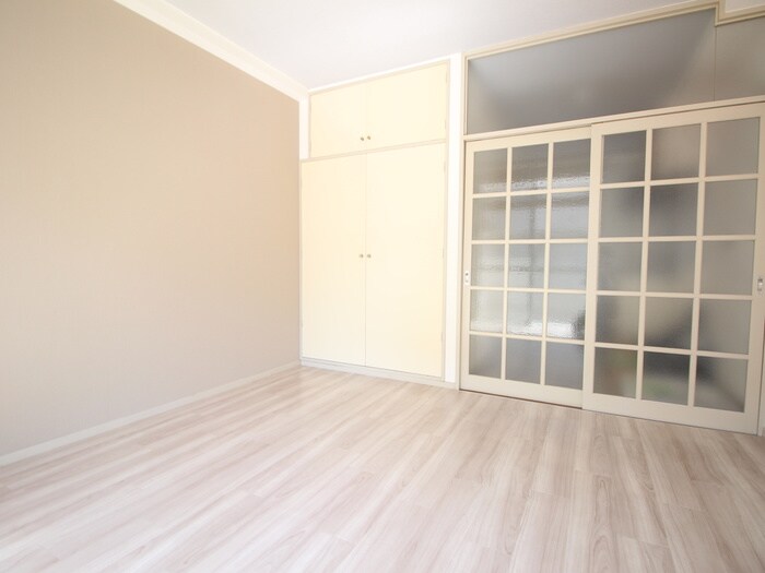 物件内観写真13　(居室)