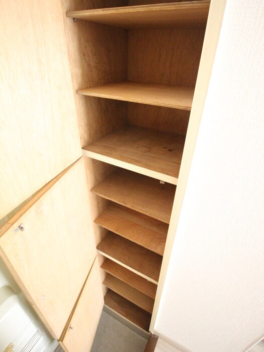 物件内観写真17　(靴箱)