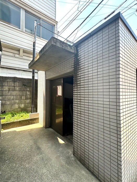 物件外観写真6　(建物設備)