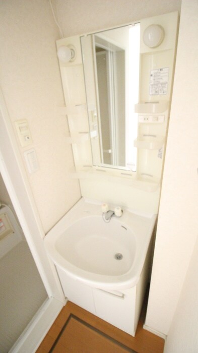 物件内観写真9　(洗面)