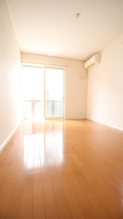 物件内観写真13　(居室)