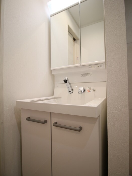 物件内観写真15　(洗面)