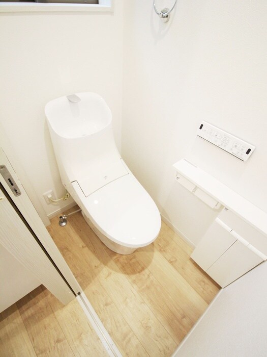 物件内観写真18　(トイレ)