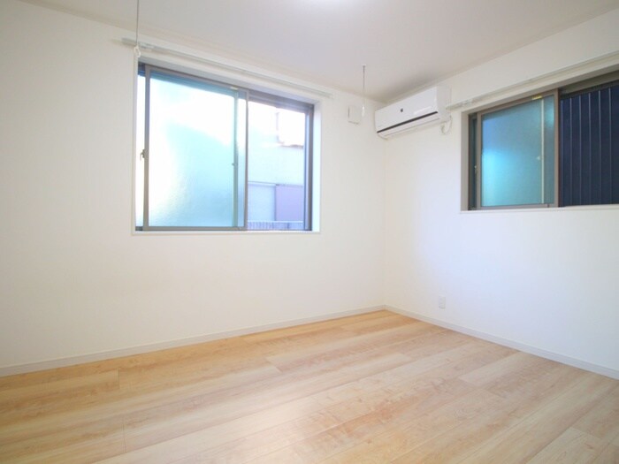 物件内観写真22　(居室)