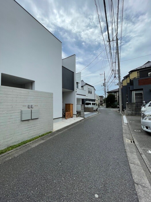 物件外観写真3　(周辺環境)