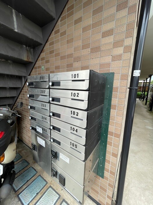 物件外観写真4　(建物設備)