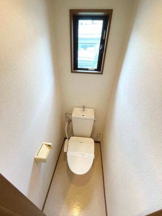 物件内観写真14　(トイレ)