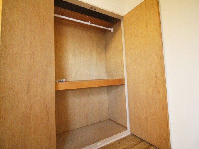 物件内観写真10　(収納)