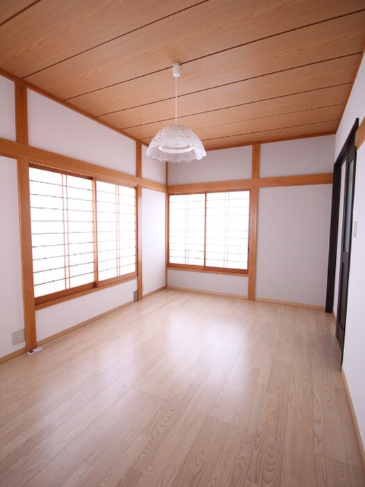 物件内観写真7　(居室)