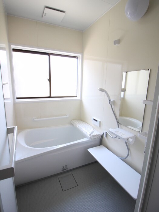 物件内観写真10　(バス／シャワールーム等)