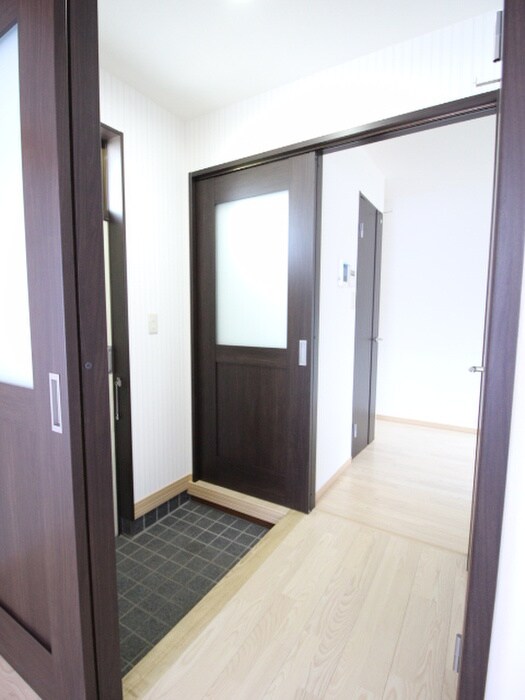 物件内観写真19　(廊下)