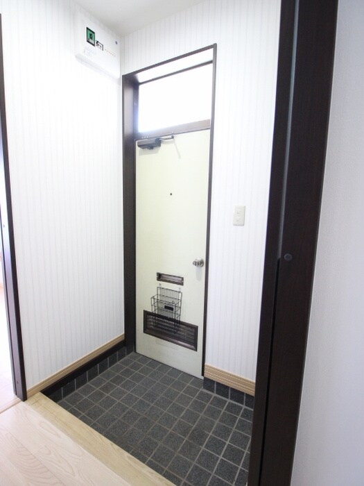 物件内観写真20　(玄関)