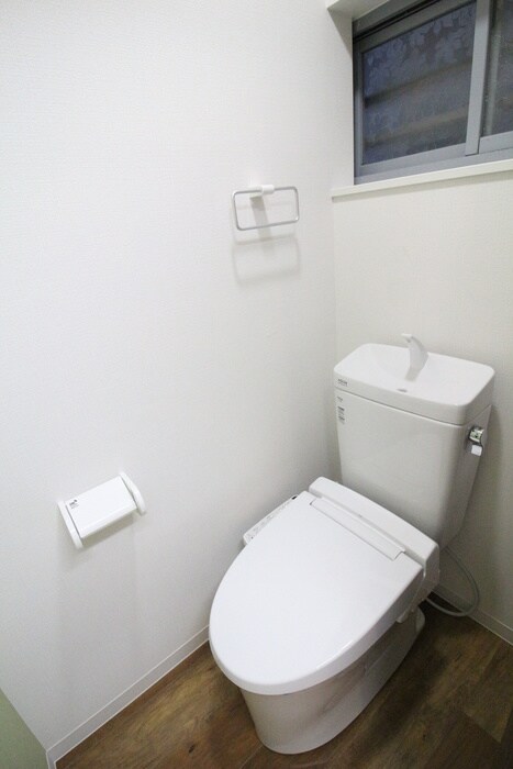 物件内観写真12　(トイレ)