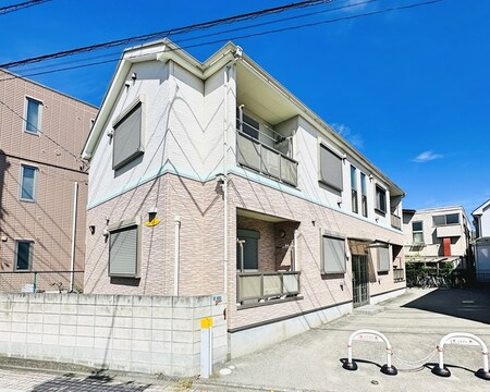 サン・ルワ－ジュ外観写真