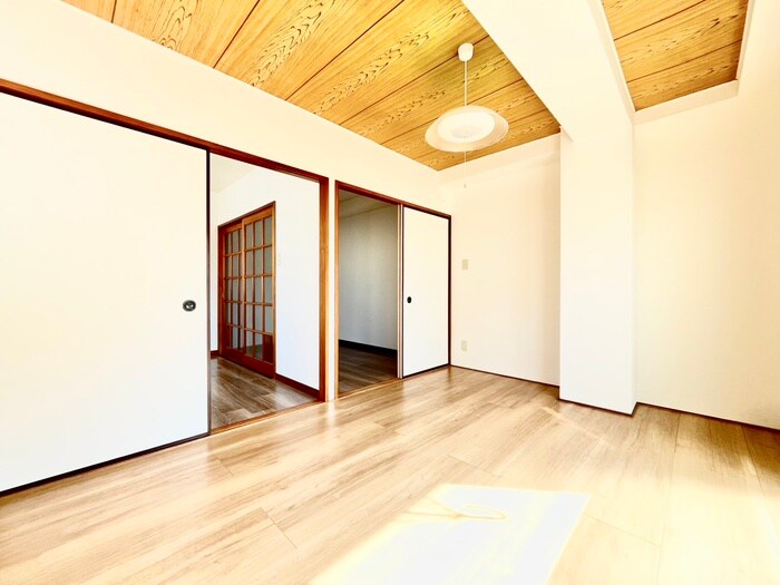 物件内観写真8　(居室)