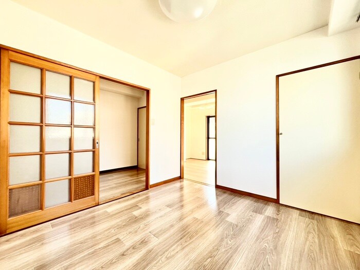 物件内観写真10　(居室)