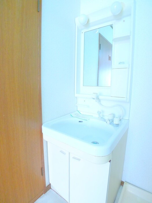 物件内観写真13　(洗面)