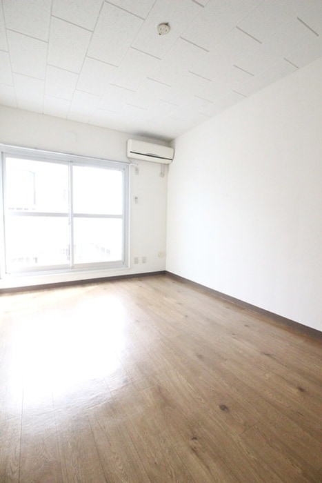 サンハニー駒沢の居室