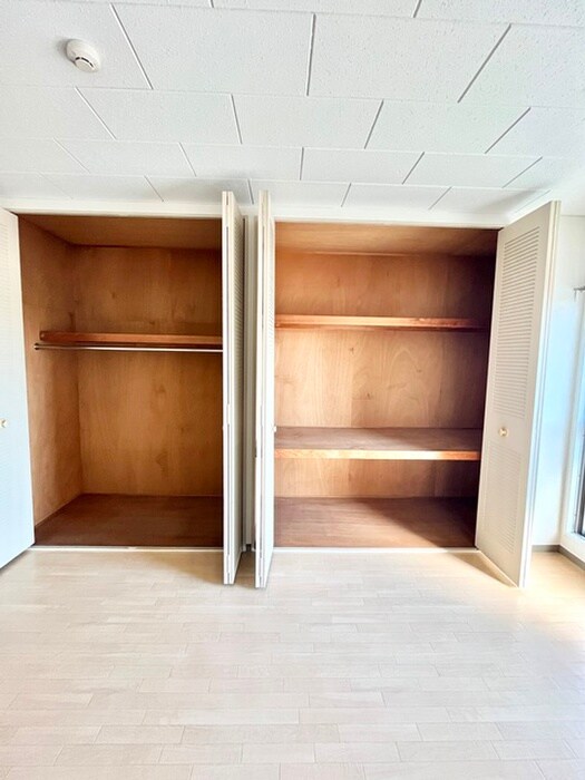 物件内観写真10　(収納)