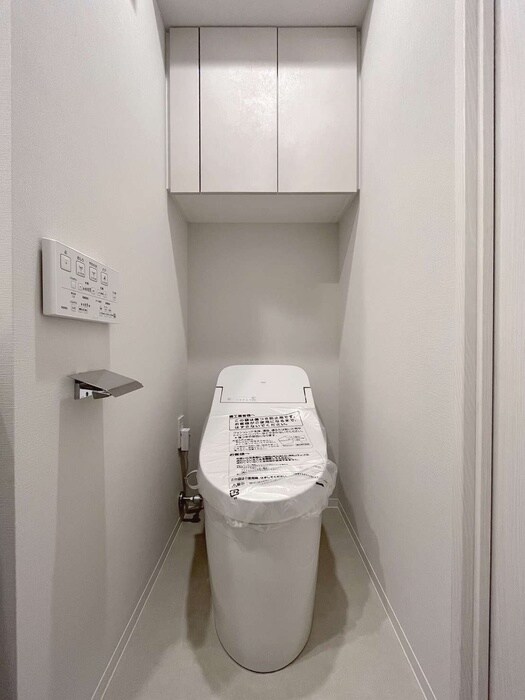 物件内観写真14　(トイレ)