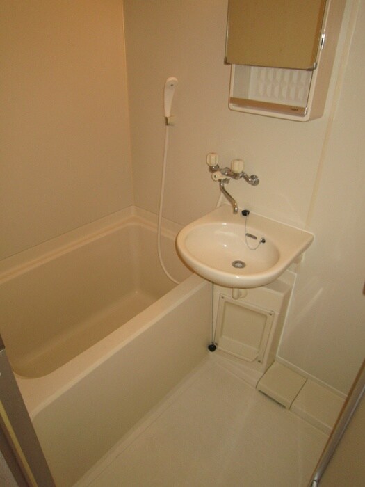 物件内観写真8　(バス／シャワールーム等)