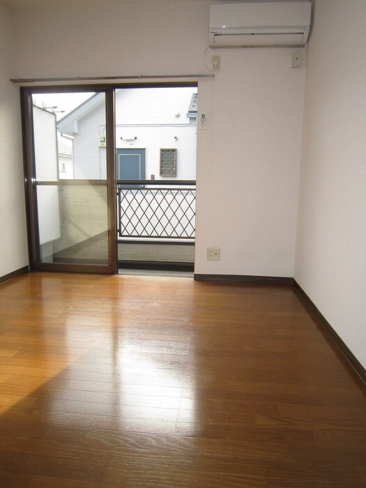 物件内観写真12　(居室)